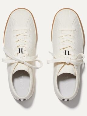 Rothys The Lace Up Sneaker Size 10.5